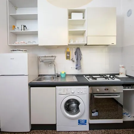 192 - Casa Dinghy, - Dieci Minuti A Piedi Dall'ospedale Gaslini Apartment Genoa