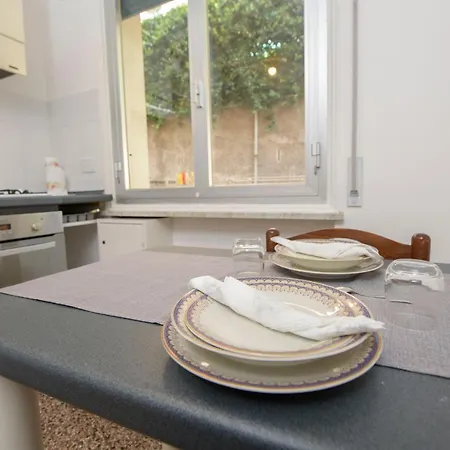 192 - Casa Dinghy, - Dieci Minuti A Piedi Dall'ospedale Gaslini Apartment Genoa