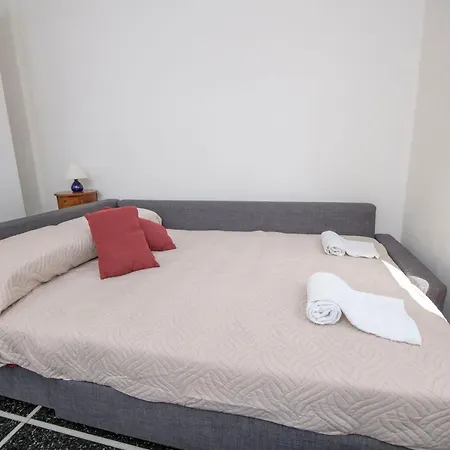 Appartamento 192 - Casa Dinghy, - Dieci Minuti A Piedi Dall'ospedale Gaslini *